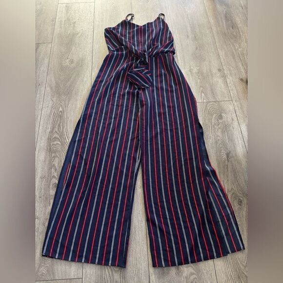Monteau Los Angeles woman’s romper used in good condition - Picture 1 of 4